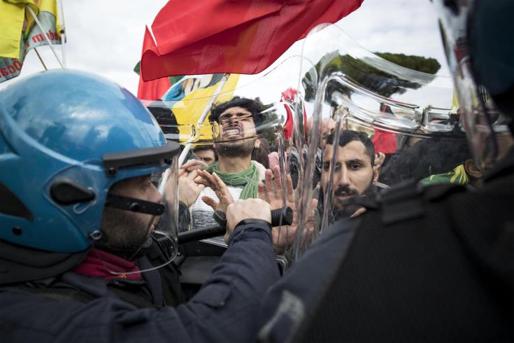 ΡΩΜΗ: Συμπλοκές αστυνομίας με Κούρδους λόγω επίσκεψης Ερντογάν